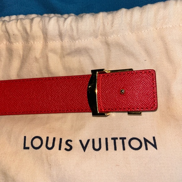 Louis Vuittton LV Initiales Reversible Belt - Picture 4 of 8